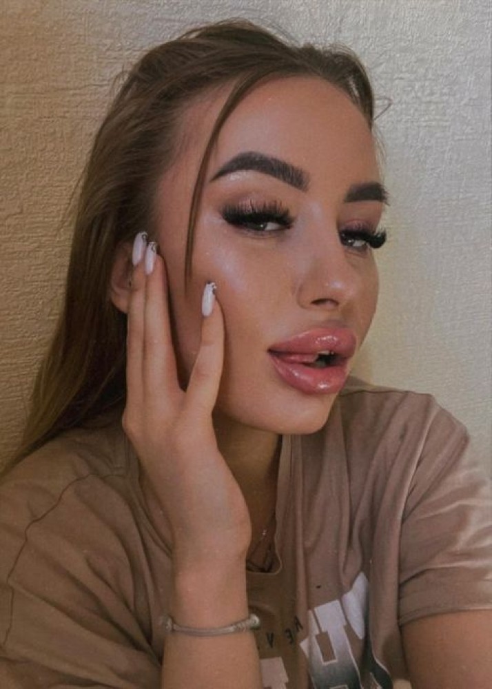 Индивидуалка Арина фото № 2 в городе Локня